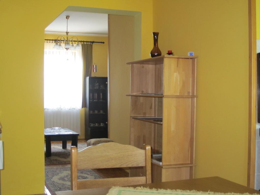 Guest House Sveti Marko Gacka オトチャッツ エクステリア 写真