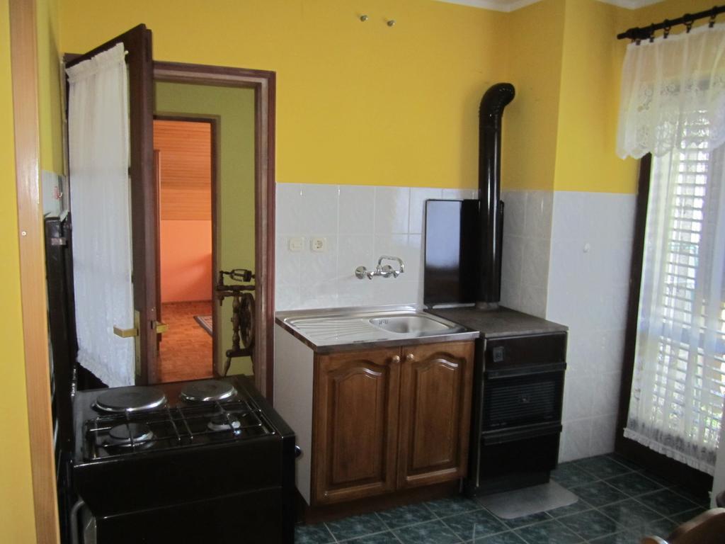Guest House Sveti Marko Gacka オトチャッツ 部屋 写真